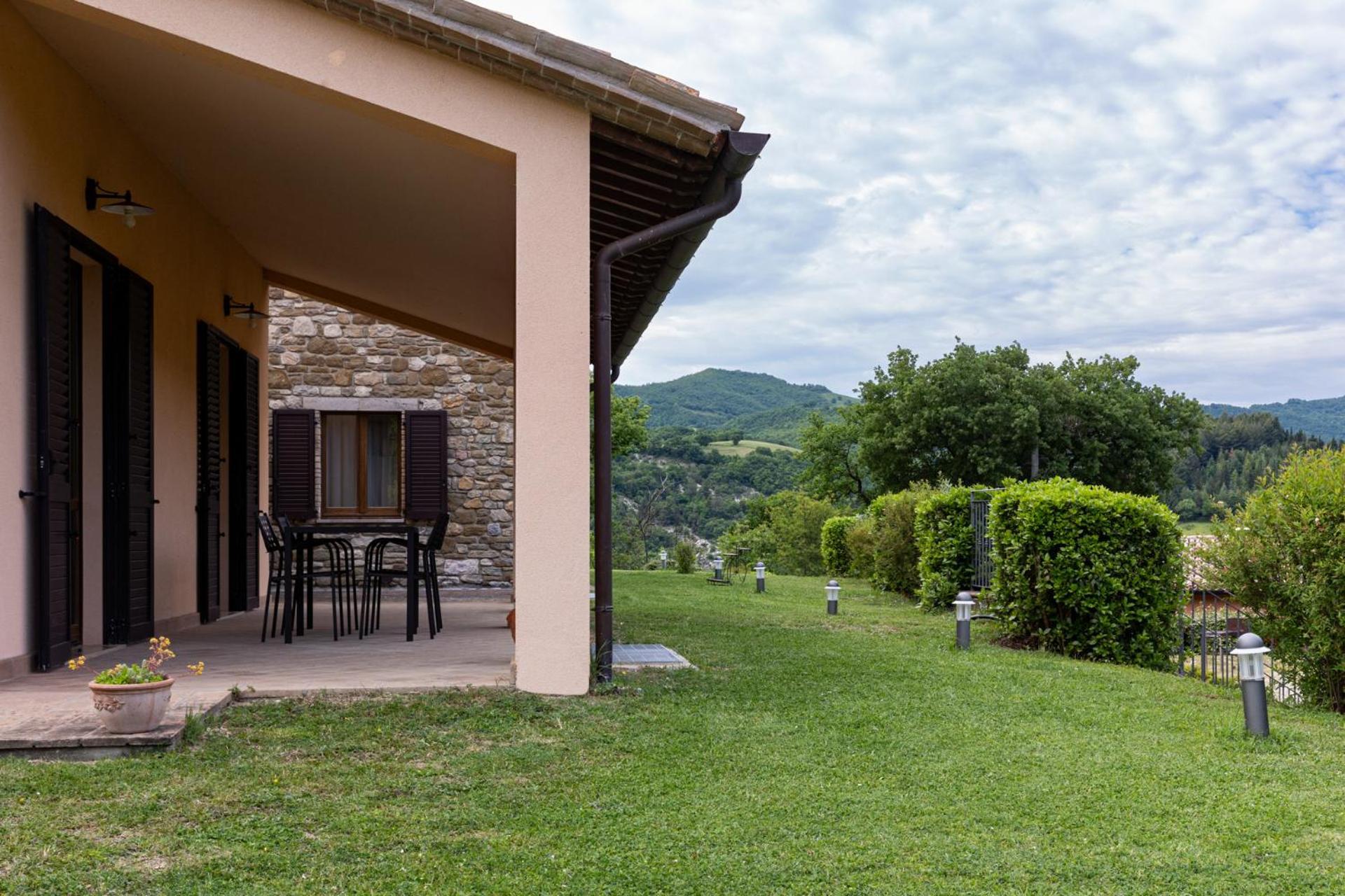 Relais Parco Del Subasio Villa Piano Delle Pieve Exteriör bild