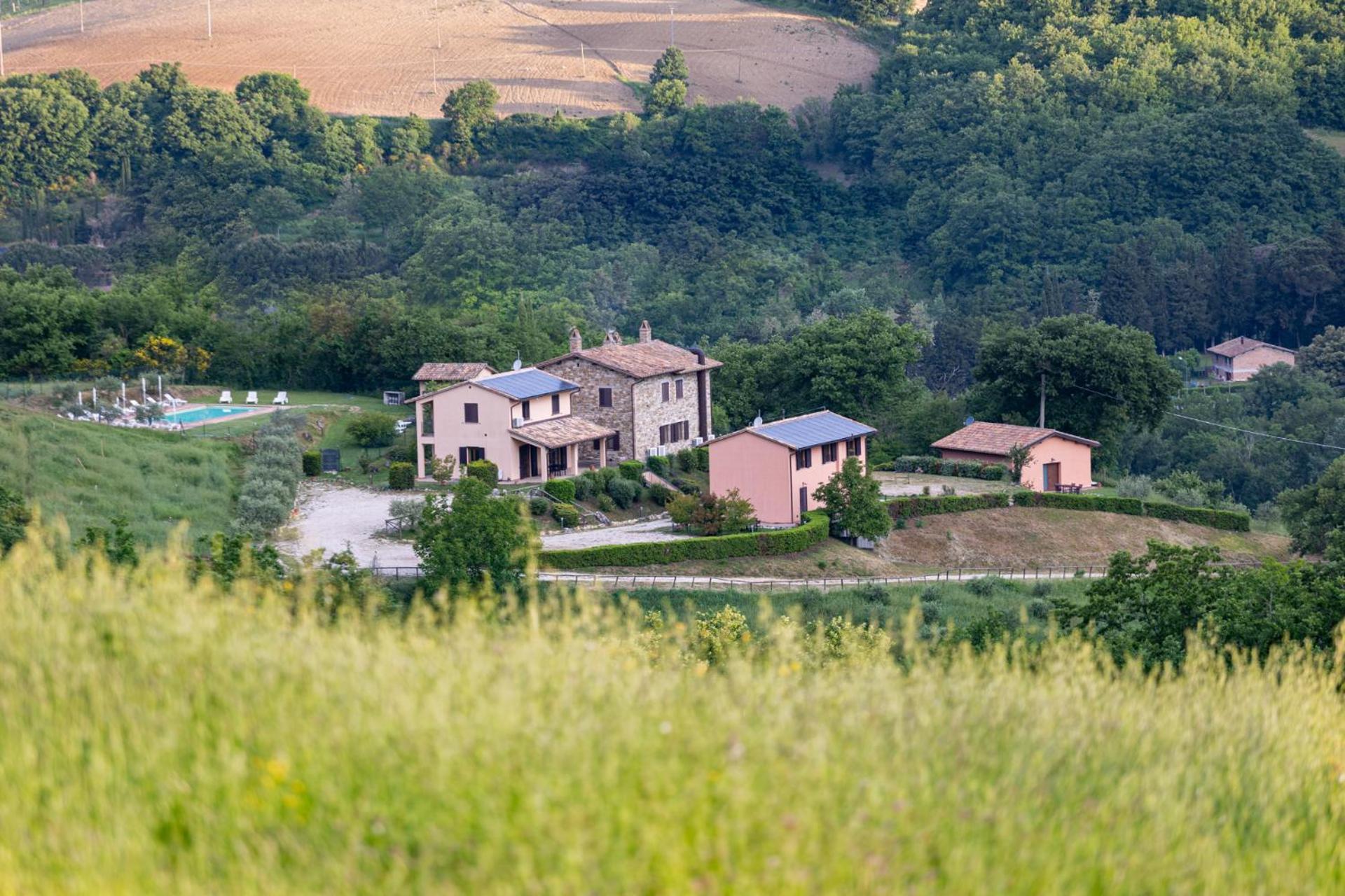 Relais Parco Del Subasio Villa Piano Delle Pieve Exteriör bild